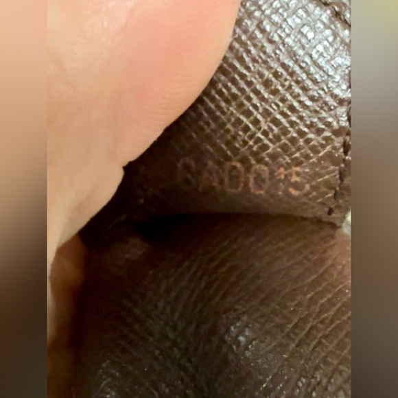 AB Condition Louis Vuitton Damier Ebene Trousse Toilette Cosmetic Toiletry Pouch - Picture 2 of 8